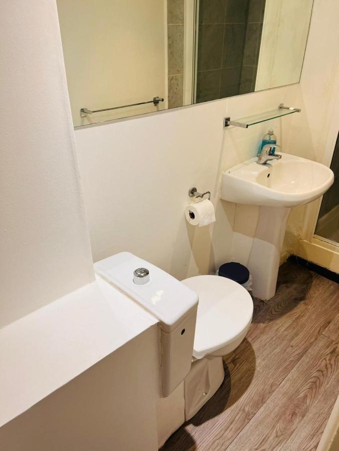 F10- Mezzanine 1St Floor Flat Fits 3 Near Paddington Daire Londra Dış mekan fotoğraf